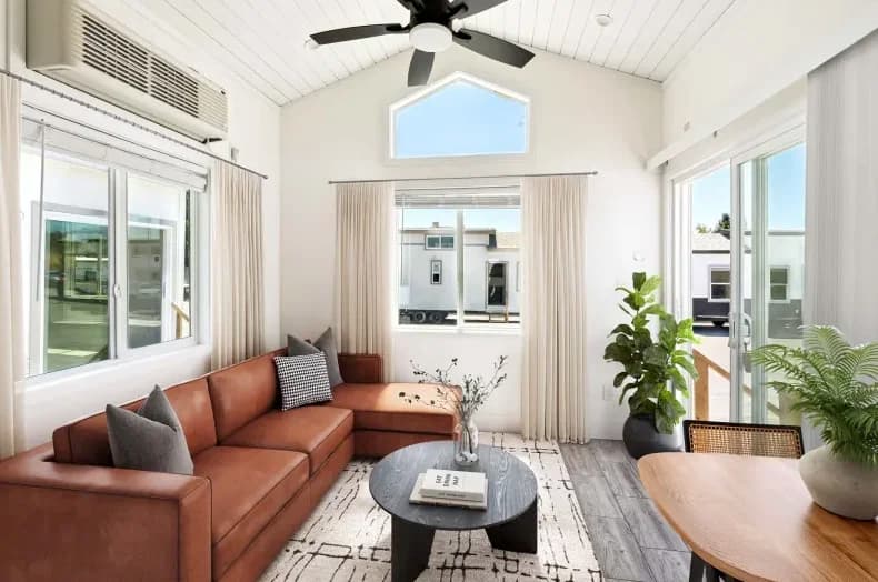 Shpk-12l interior home features