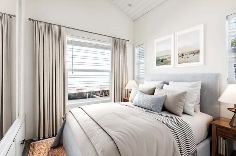 Shpk-12l bedroom home features