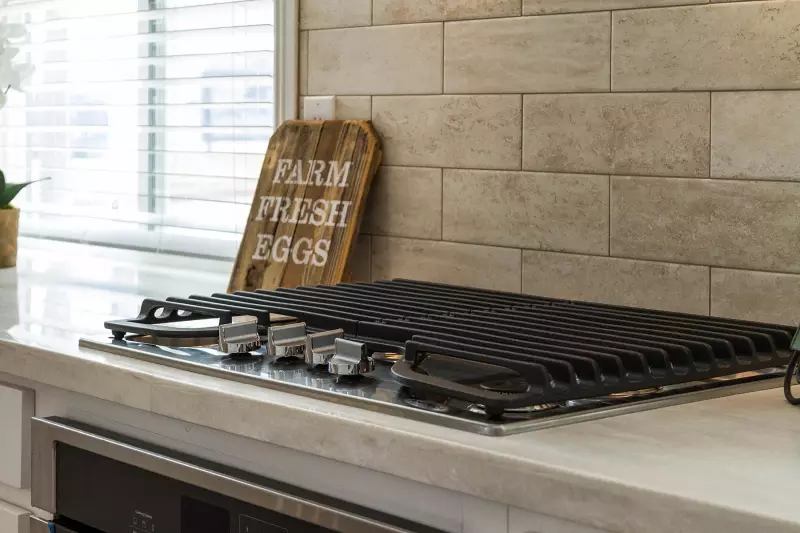 Kingsbrook kb-47 kitchen home features
