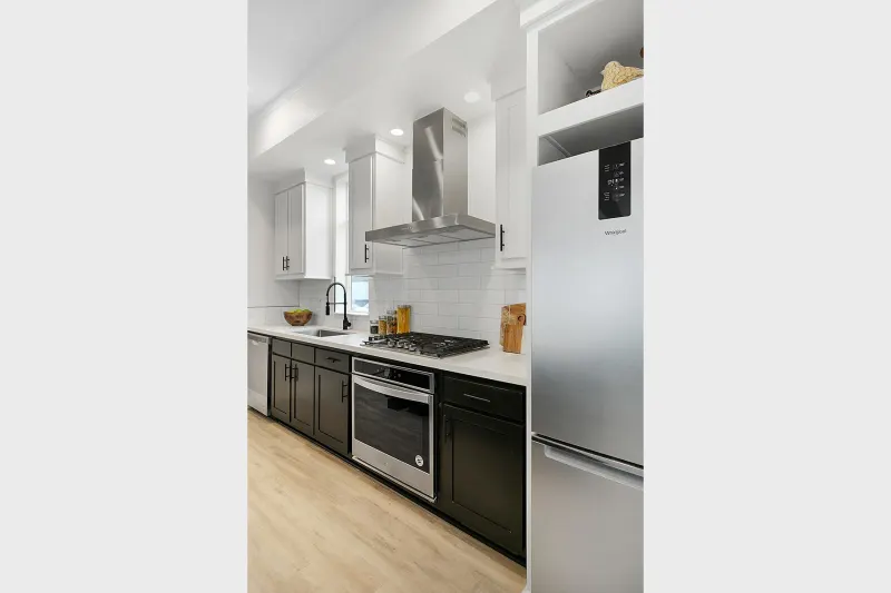 Gs 790 adu kitchen home features