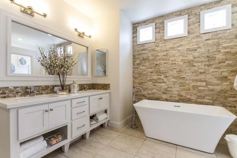 Kingsbrook kb-47 bathroom home features