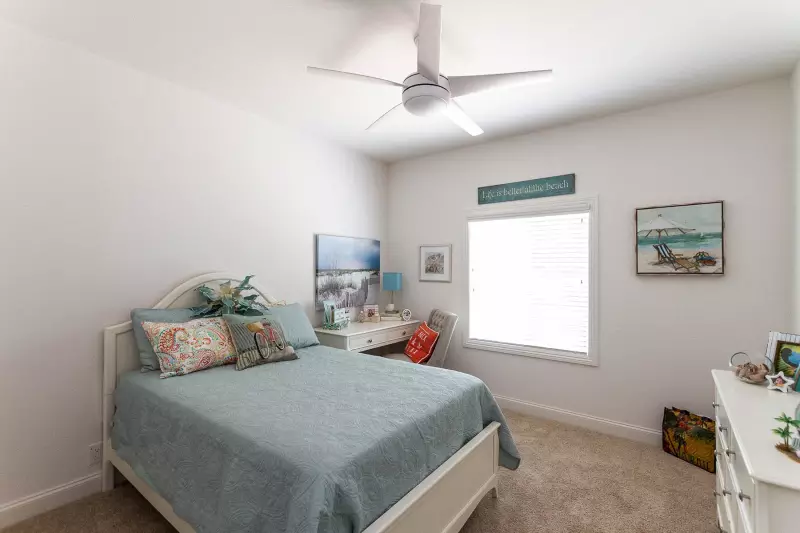 Kingsbrook kb-47 bedroom home features