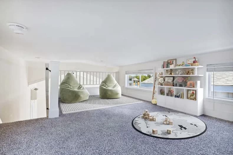 Shpk-12l interior home features